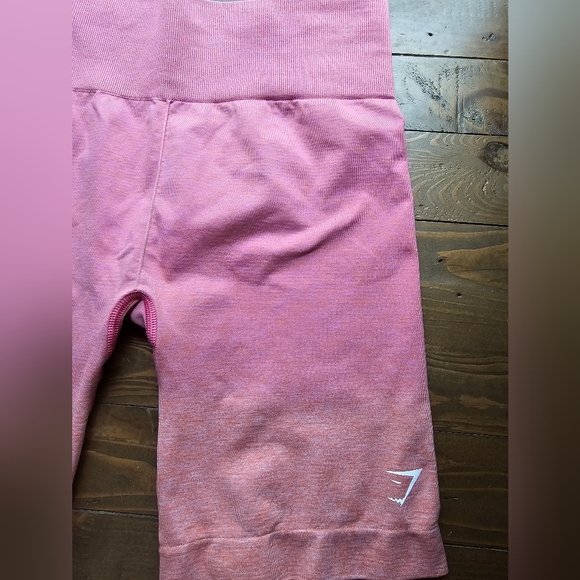 Gymshark Adapt Ombre Seamless Shorts - Picture 2 of 8